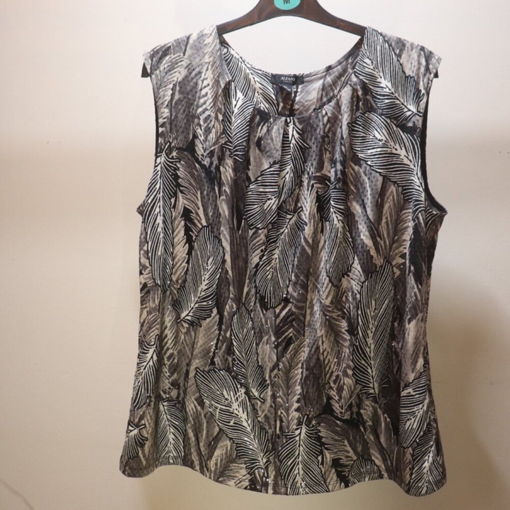 Alfani Large Black Tan Feather Pattern Shirt Sleeveless Size 2X - Picture 2 of 7